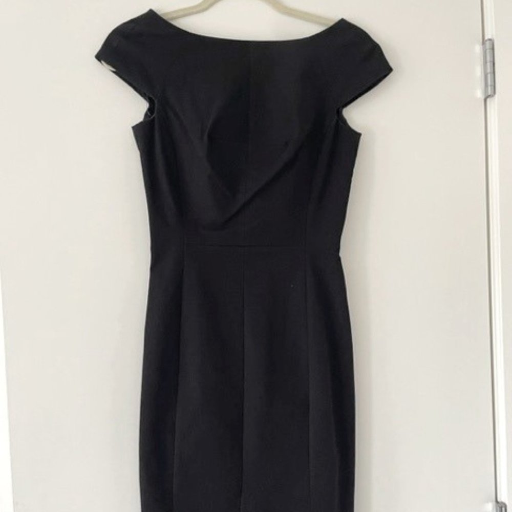 Banana Republic Bi-Stretch V-Back Sheath Dress Black Size 0